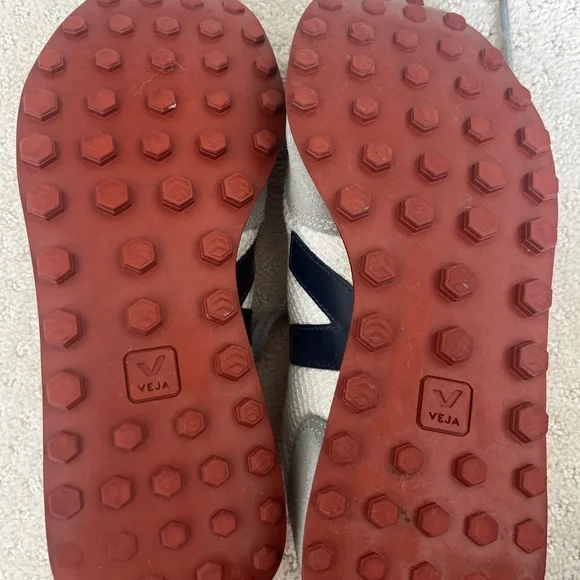 Veja Rio Branco womens Sneakers in Grey, Navy & Cream US 6 EUR 37 - Picture 7 of 7